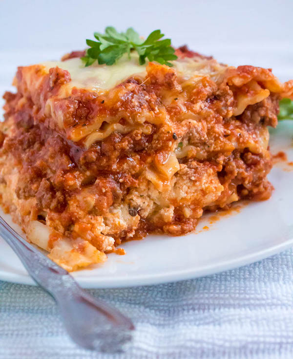 THE Best Lasagna EVER ~ Recipe | Queenslee Appétit