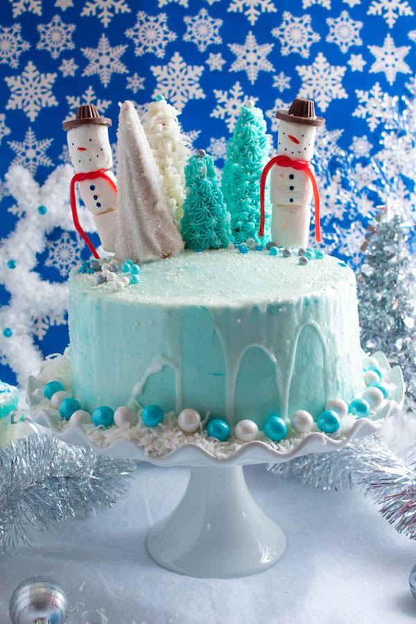 Assembling & Decorating the Snowman Cake