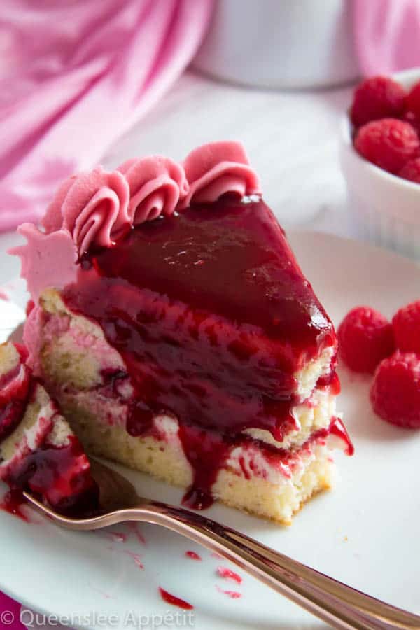 Vanilla Raspberry Cake ~ Recipe | Queenslee Appétit