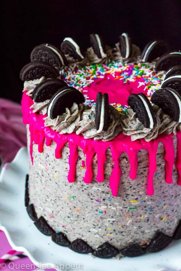 Birthday Cake Oreo Cake ~ Recipe | Queenslee Appétit