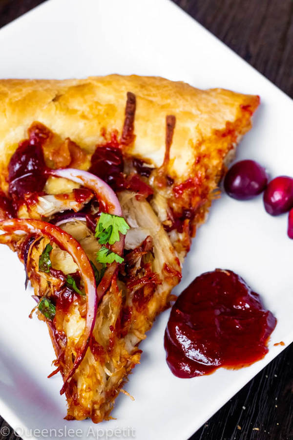 Cranberry BBQ Turkey Pizza ~ Recipe | Queenslee Appétit