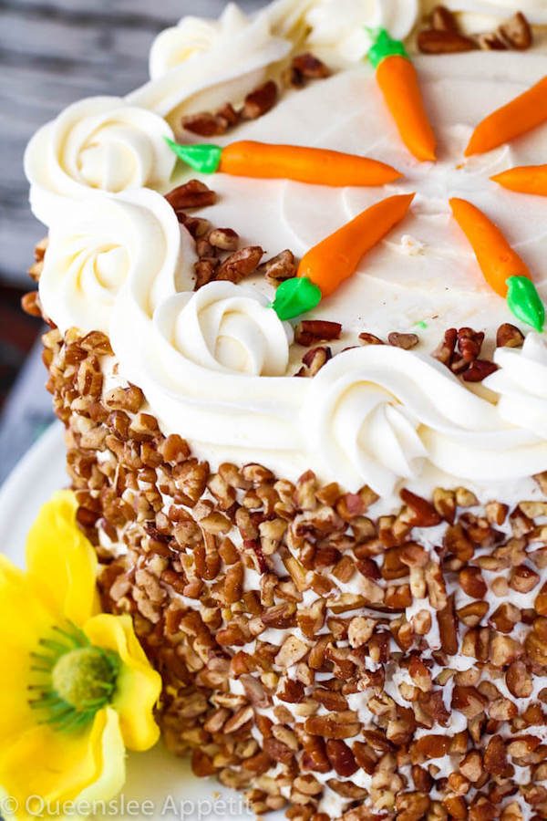 Perfect Carrot Cake with Cream Cheese Frosting | Queenslee Appétit