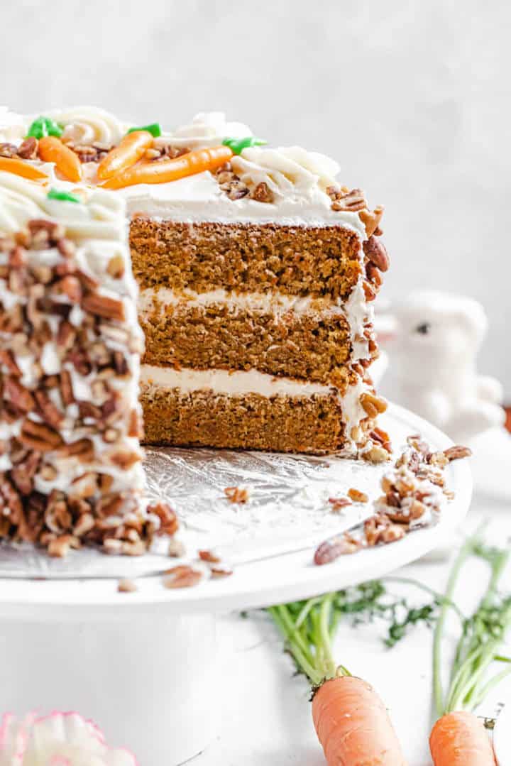 Carrot Cake with Cream Cheese Swiss Meringue Buttercream - Cake Paper Party