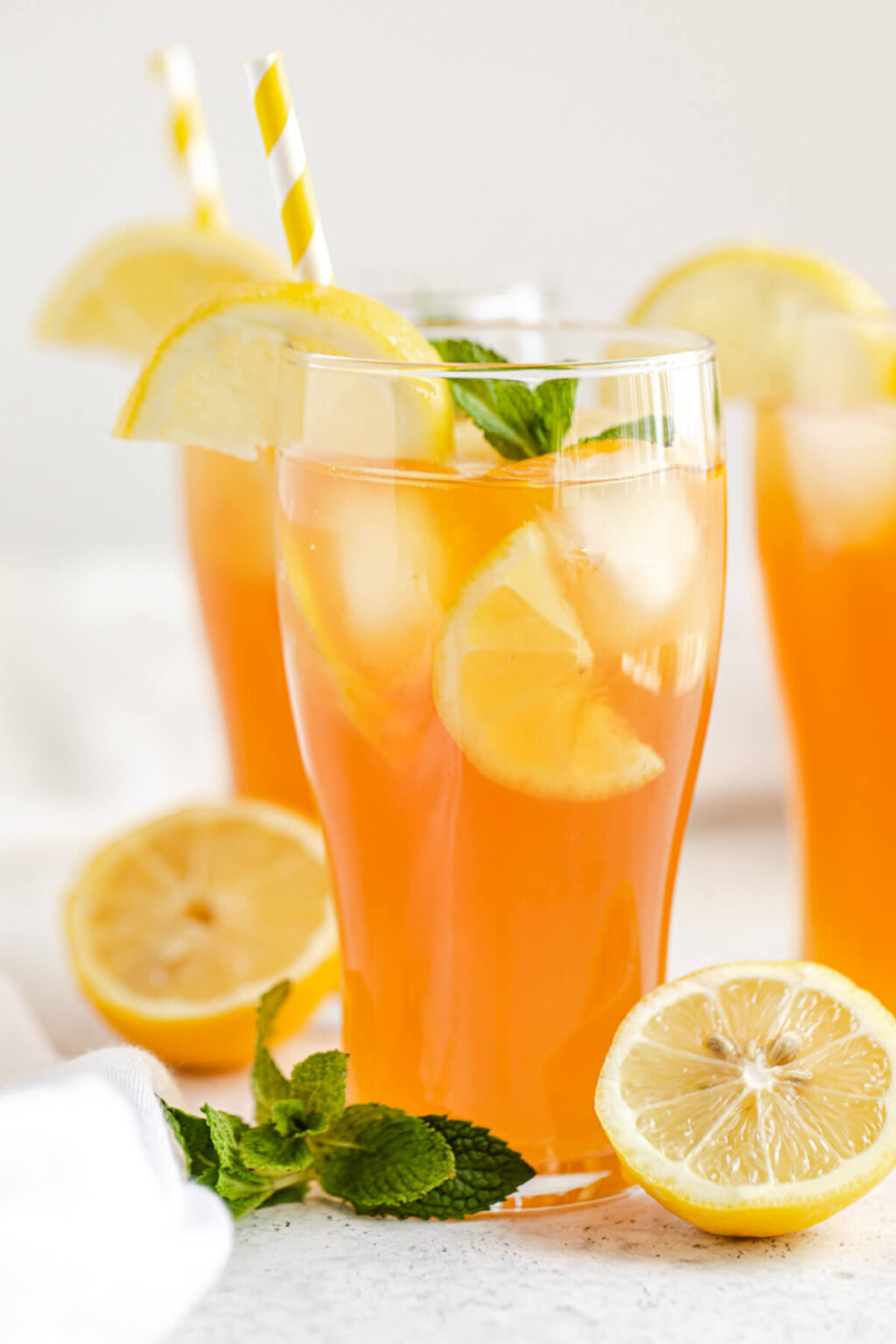 Homemade Lemon Iced Tea | Queenslee Appétit