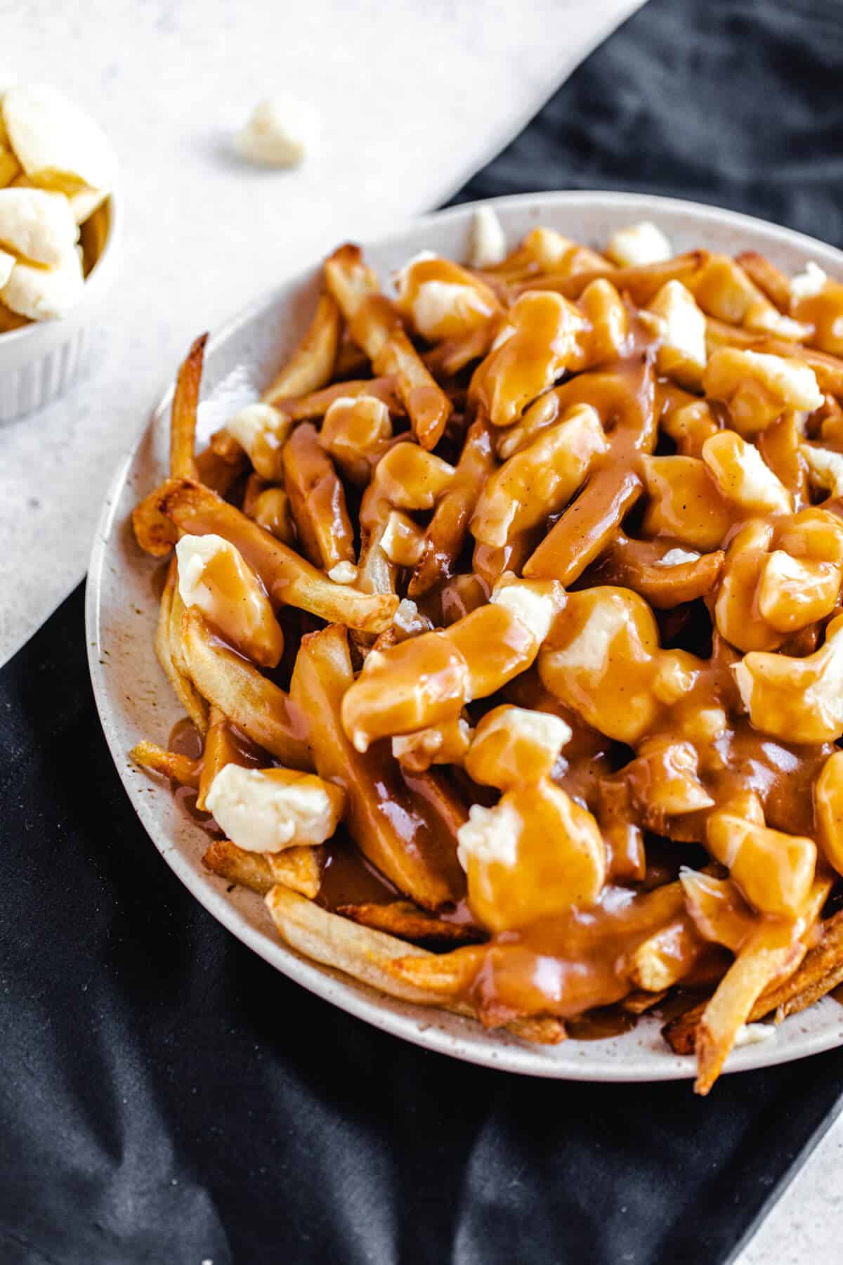 Authentic Canadian Poutine Recipe Queenslee App tit