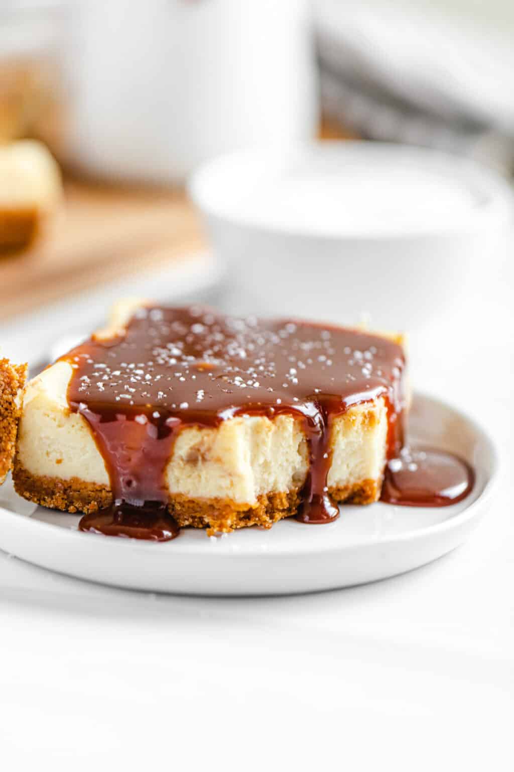 Salted Caramel Cheesecake Bars Queenslee Appétit